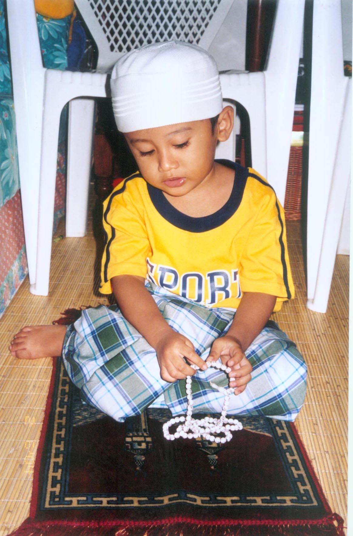 Rafa sholat